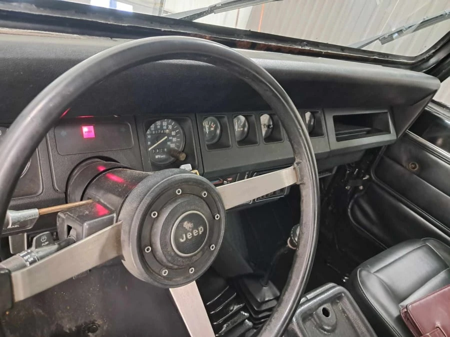 1987 Jeep YJ Wrangler - Image 8 of 15