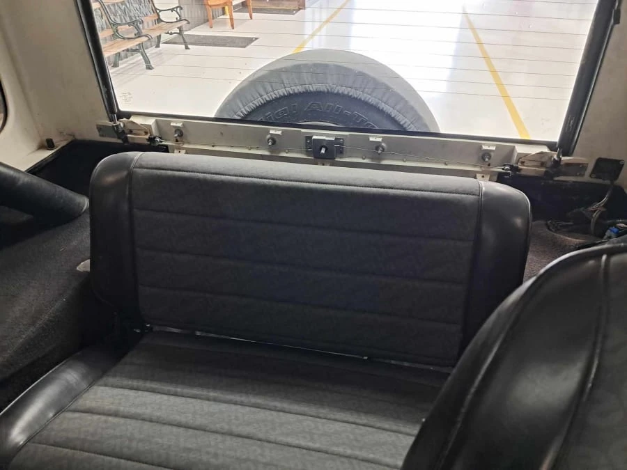 1987 Jeep YJ Wrangler - Image 9 of 15