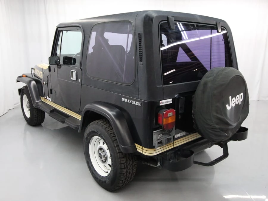 1987 Jeep YJ Wrangler - Image 5 of 12