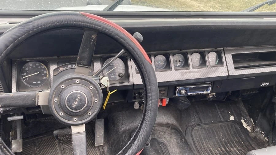 1987 Jeep YJ Wrangler - Image 5 of 10