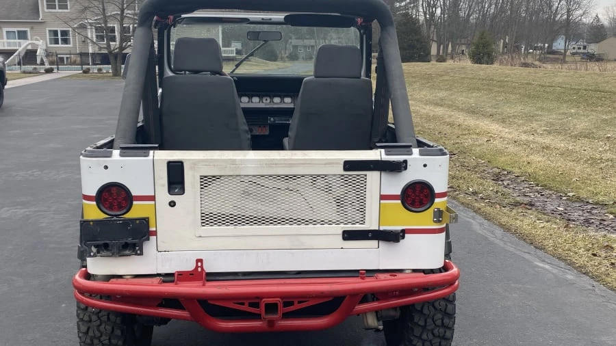 1987 Jeep YJ Wrangler - Image 8 of 10