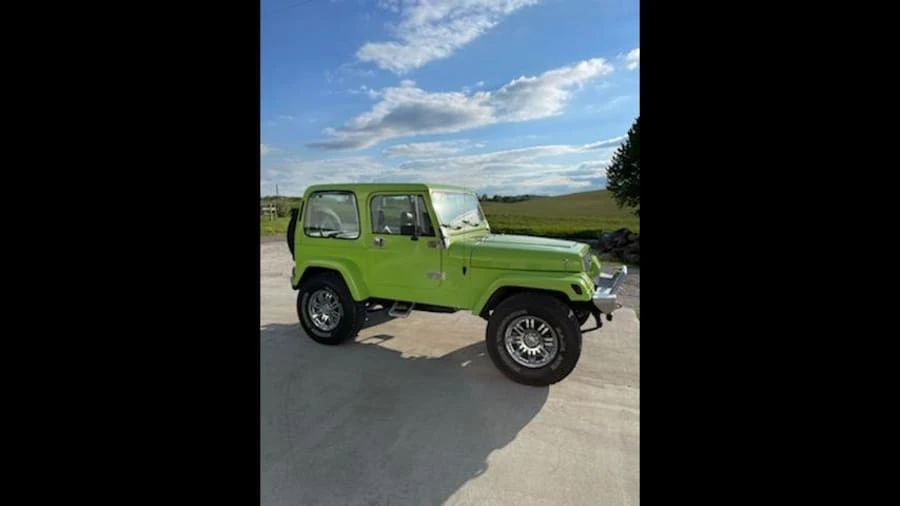 1987 Jeep YJ Wrangler - Image 10 of 11