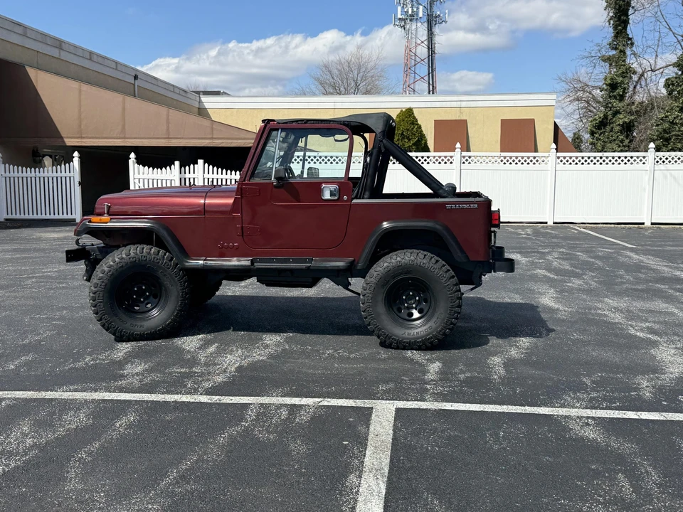 1987 Jeep YJ Wrangler - Image 7 of 31