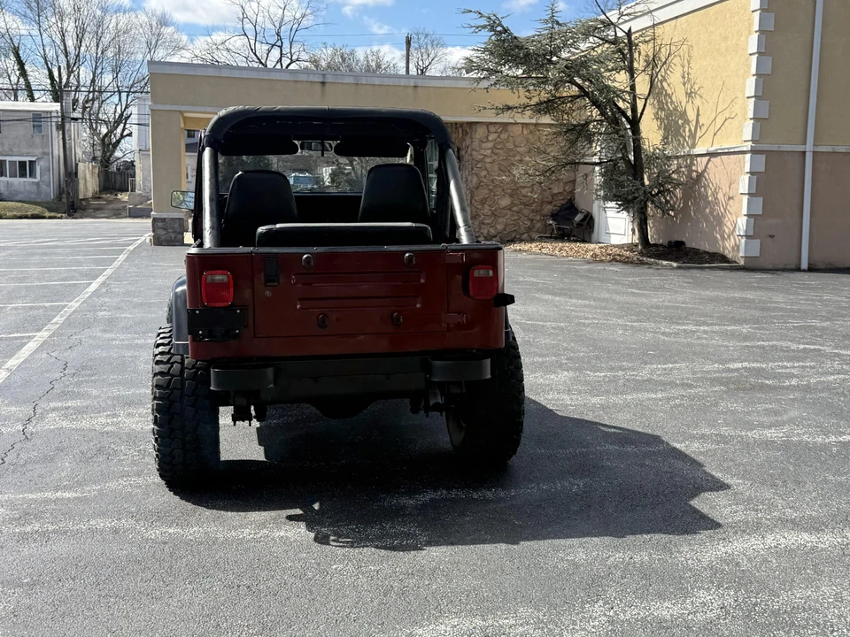 1987 Jeep YJ Wrangler - Image 12 of 31