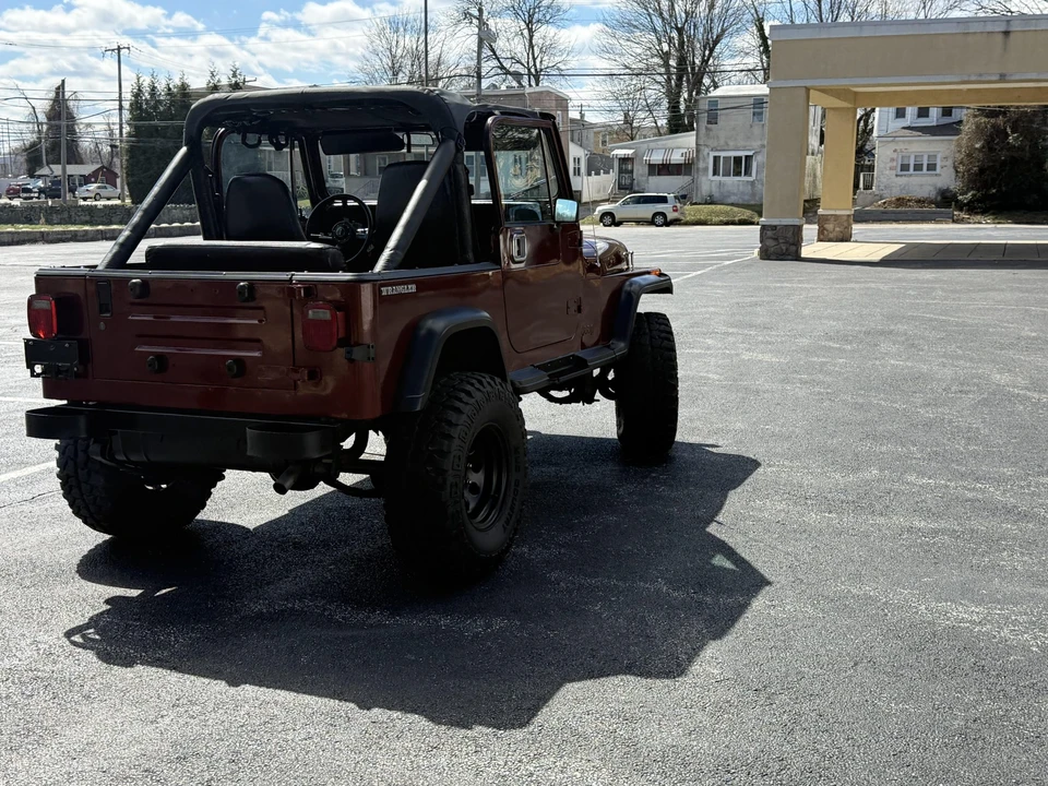 1987 Jeep YJ Wrangler - Image 14 of 31