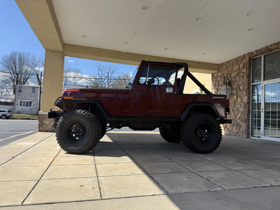 1987 Jeep YJ Wrangler - Image 27 of 31