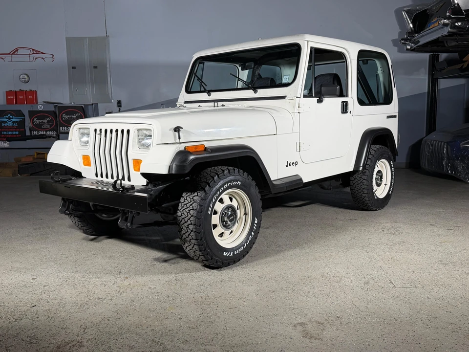 1987 Jeep YJ Wrangler - Image 8 of 31