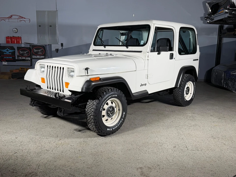 1987 Jeep YJ Wrangler - Image 10 of 31