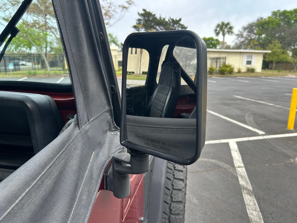 1987 Jeep YJ Wrangler - Image 16 of 31