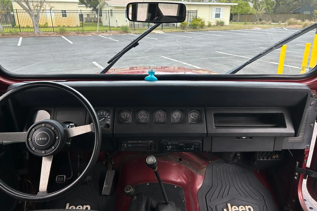 1987 Jeep YJ Wrangler - Image 22 of 31