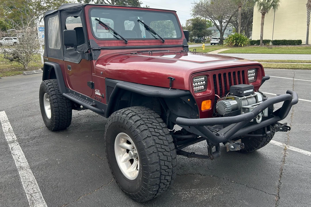 1987 Jeep YJ Wrangler - Image 8 of 31