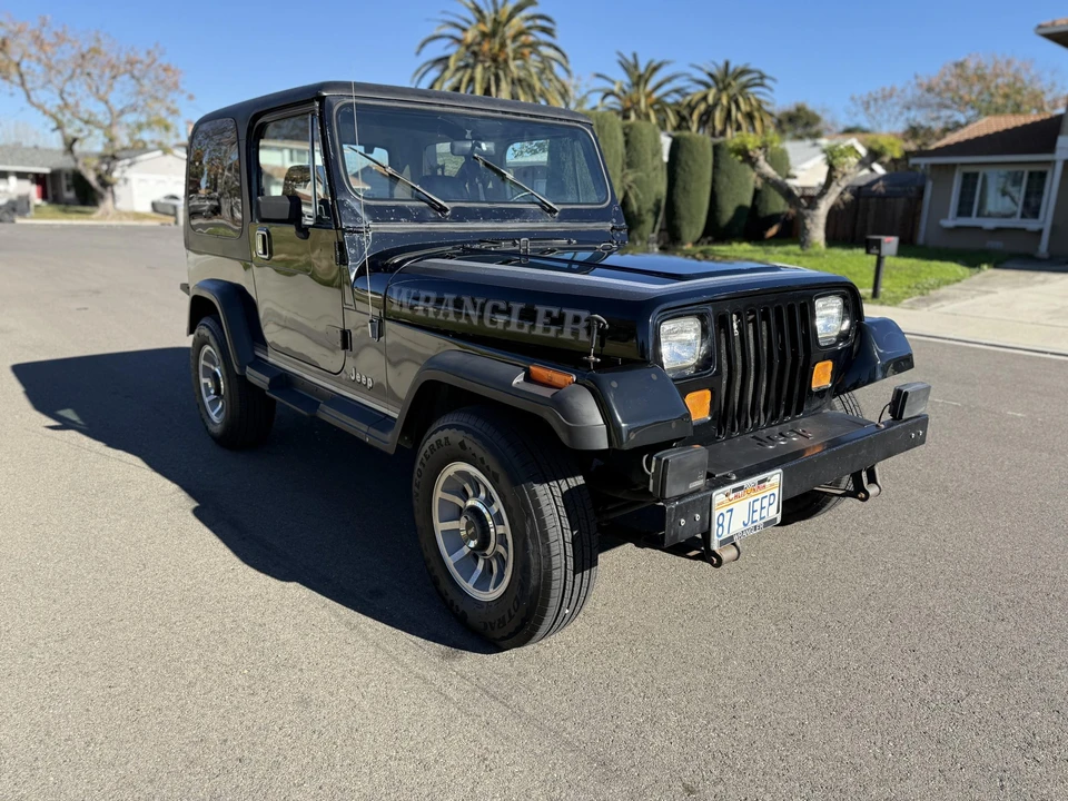 1987 Jeep YJ Wrangler - Image 16 of 31