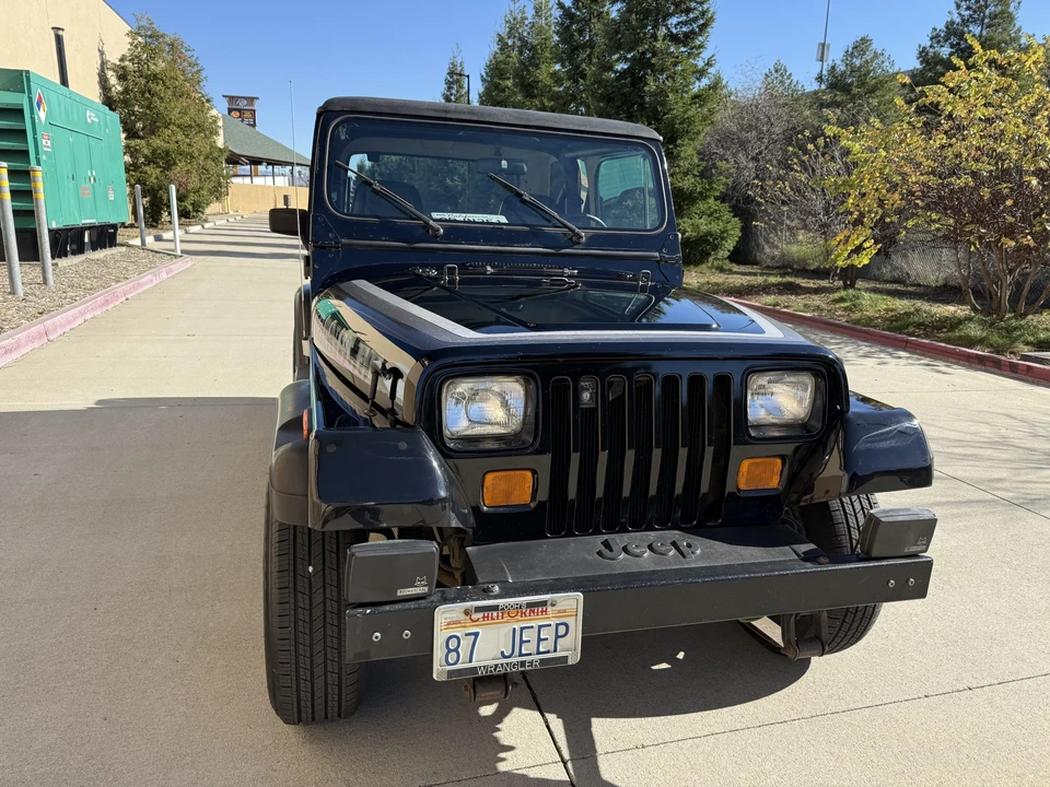 1987 Jeep YJ Wrangler - Image 29 of 31