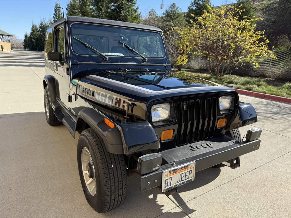1987 Jeep YJ Wrangler - Image 27 of 31