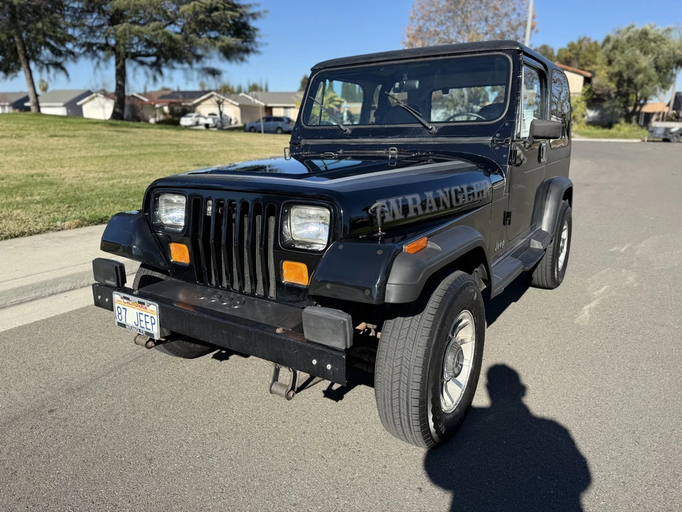1987 Jeep YJ Wrangler - Image 3 of 31