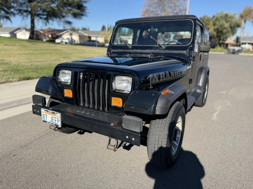 1987 Jeep YJ Wrangler - Image 2 of 31