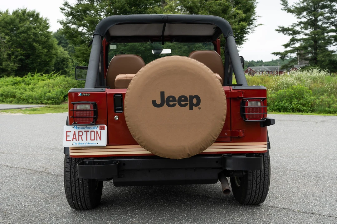 1987 Jeep YJ Wrangler - Image 5 of 31