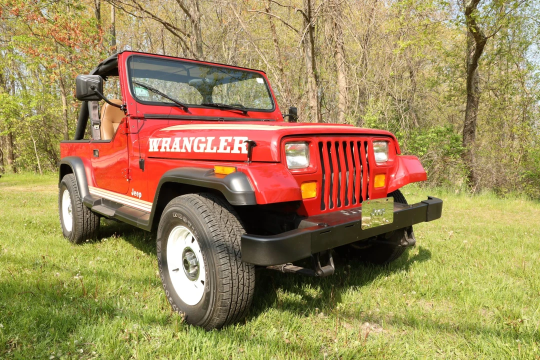 1987 Jeep YJ Wrangler - Image 28 of 31