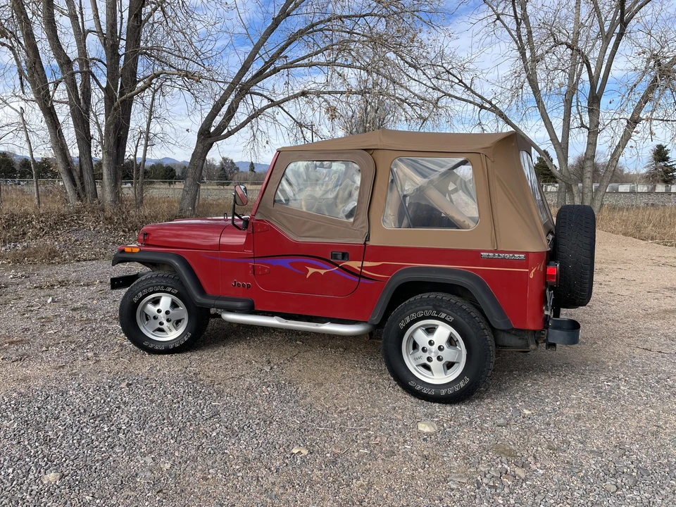 1987 Jeep YJ Wrangler - Image 14 of 31