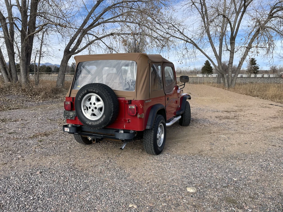 1987 Jeep YJ Wrangler - Image 12 of 31