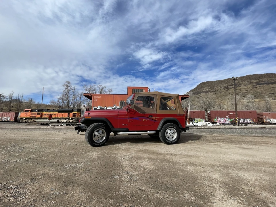 1987 Jeep YJ Wrangler - Image 15 of 31