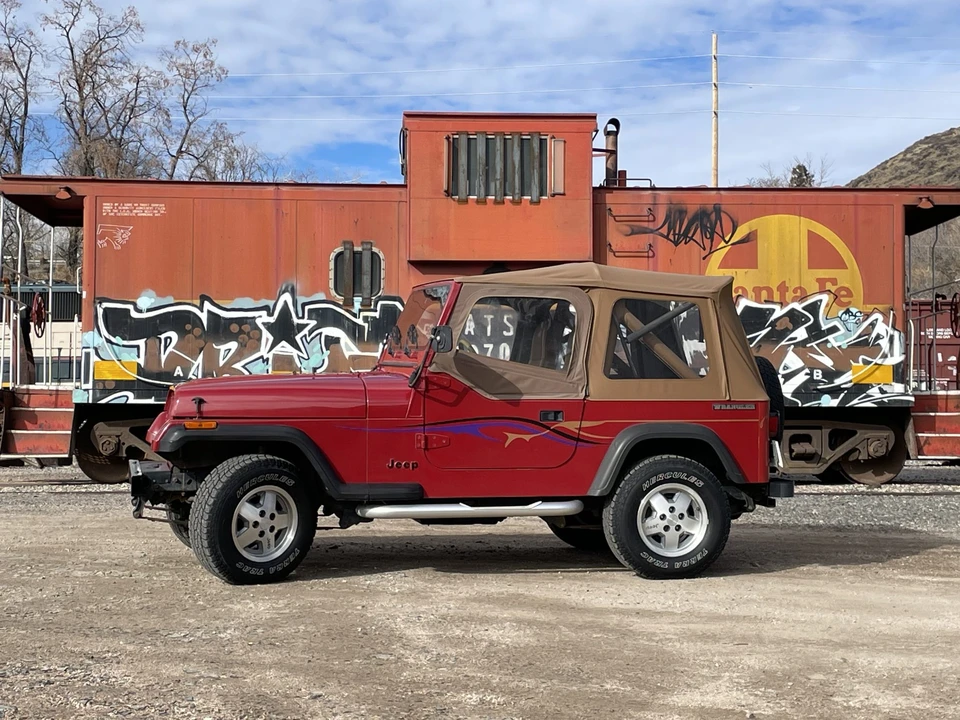 1987 Jeep YJ Wrangler - Image 27 of 31
