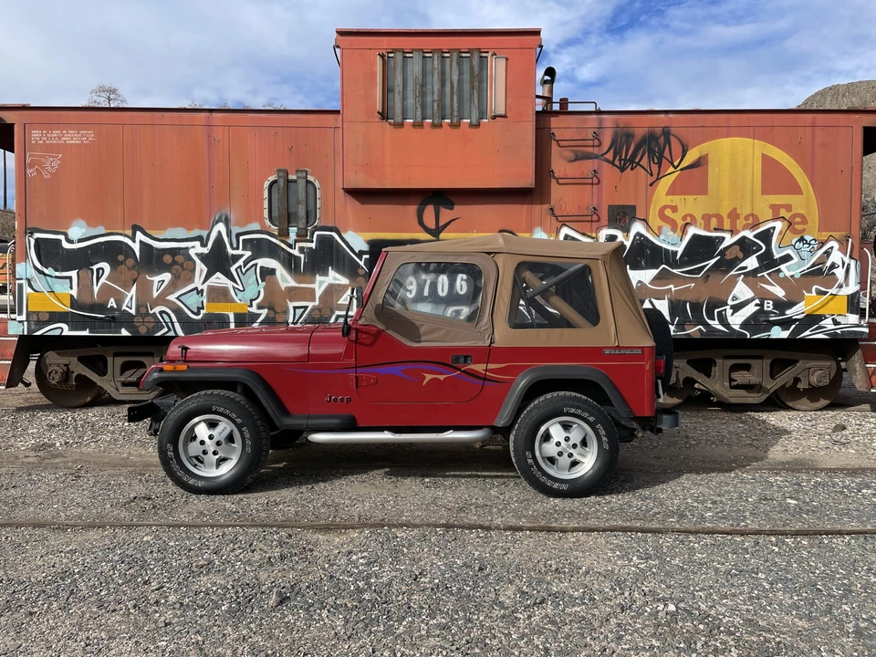 1987 Jeep YJ Wrangler - Image 25 of 31