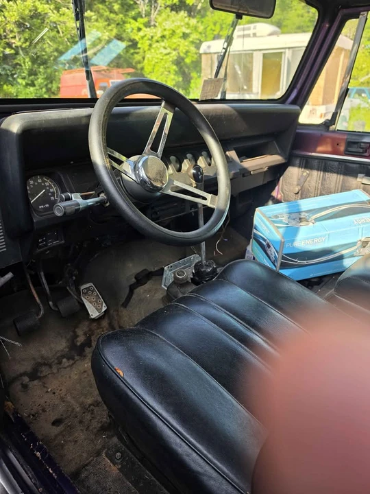 1987 Jeep YJ Wrangler - Image 5 of 5