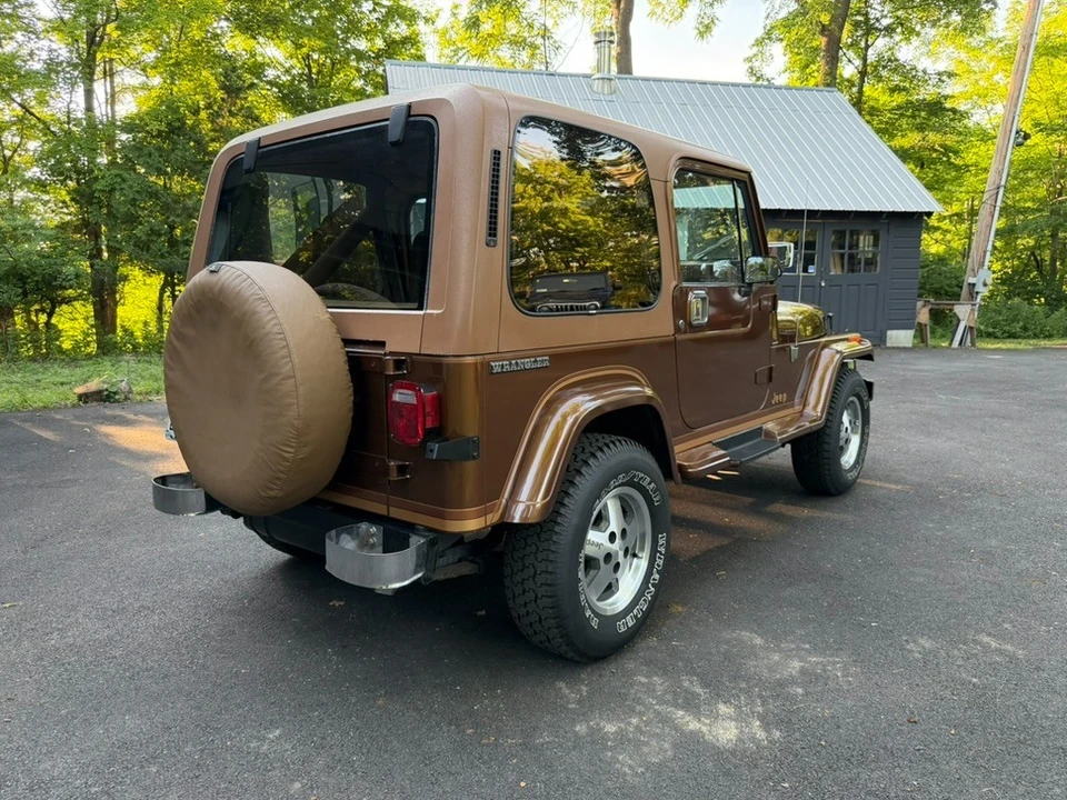 1987 Jeep YJ Wrangler - Image 14 of 29