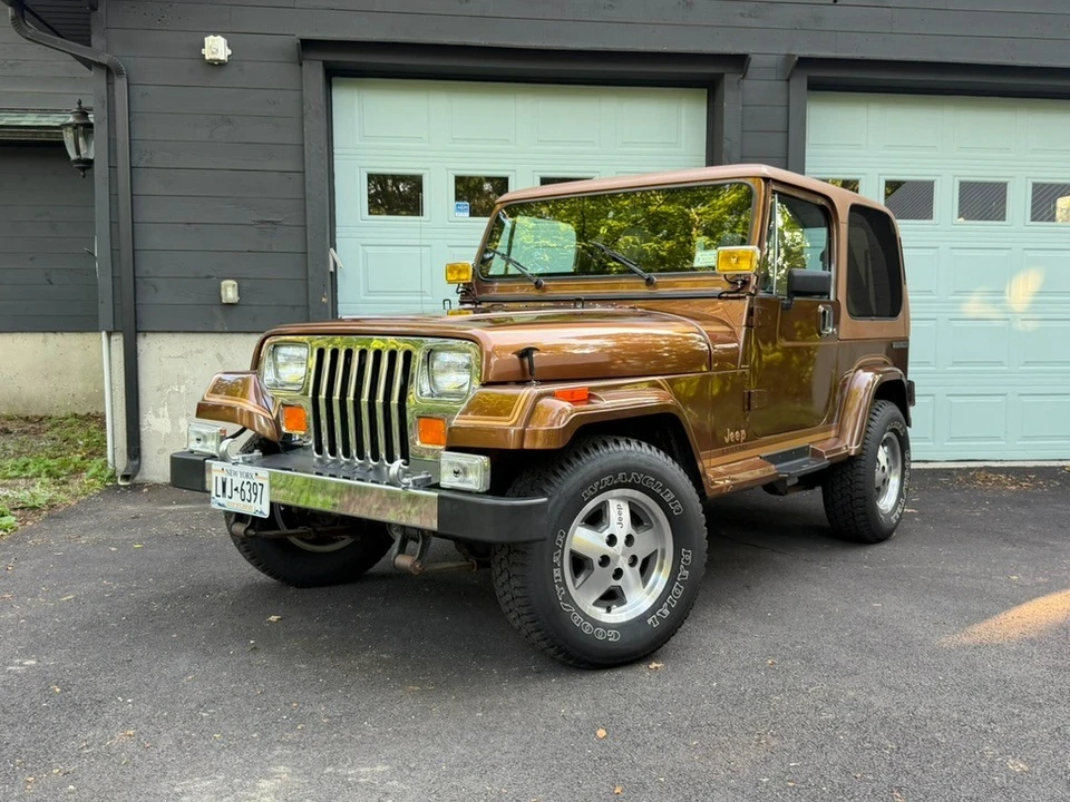 1987 Jeep YJ Wrangler - Image 13 of 29