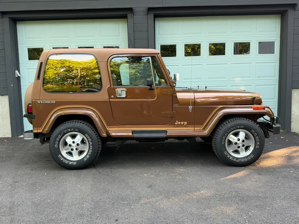 1987 Jeep YJ Wrangler - Image 11 of 29