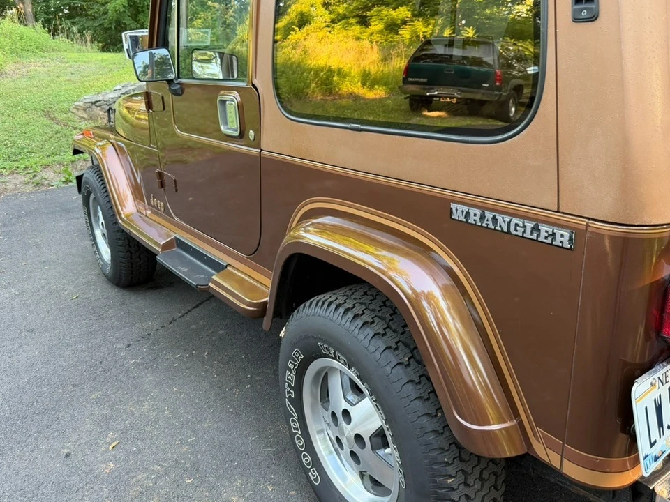 1987 Jeep YJ Wrangler - Image 15 of 29