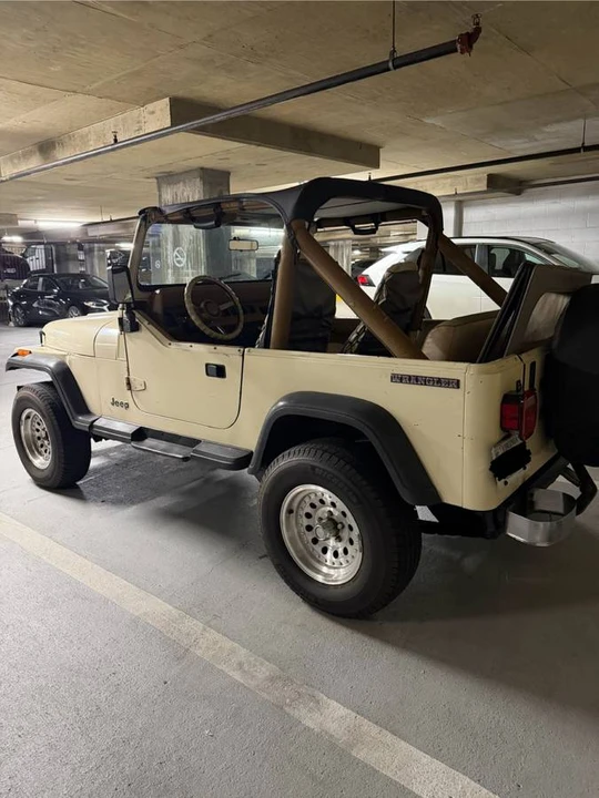 1987 Jeep YJ Wrangler - Image 4 of 4