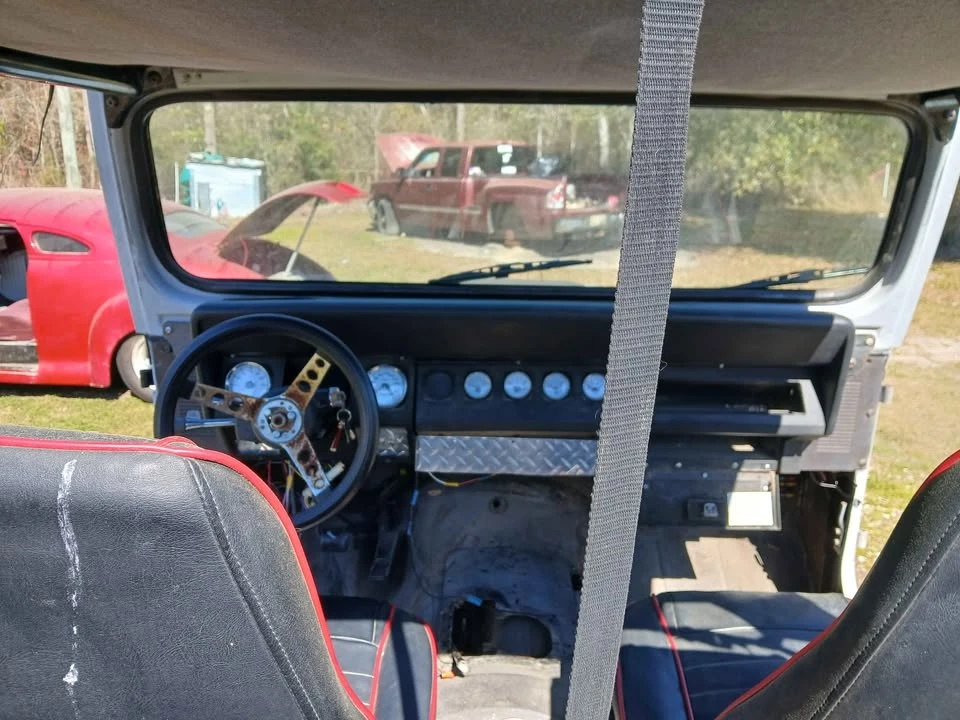 1987 Jeep YJ Wrangler - Image 11 of 20