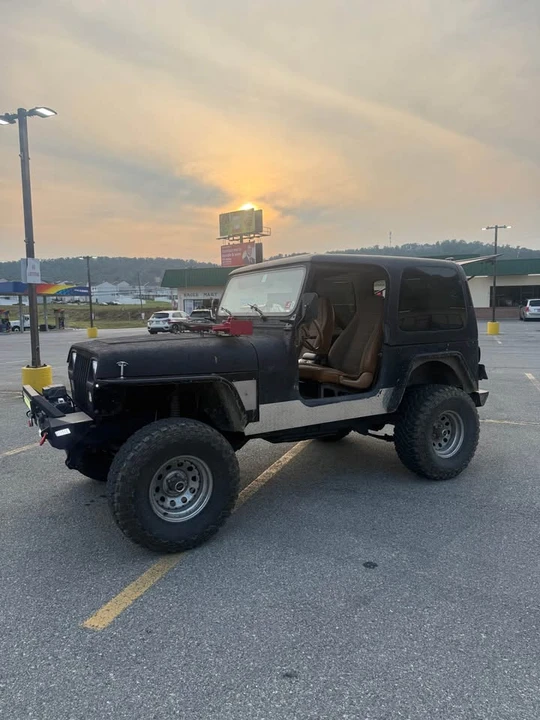 1987 Jeep YJ Wrangler - Image 9 of 11