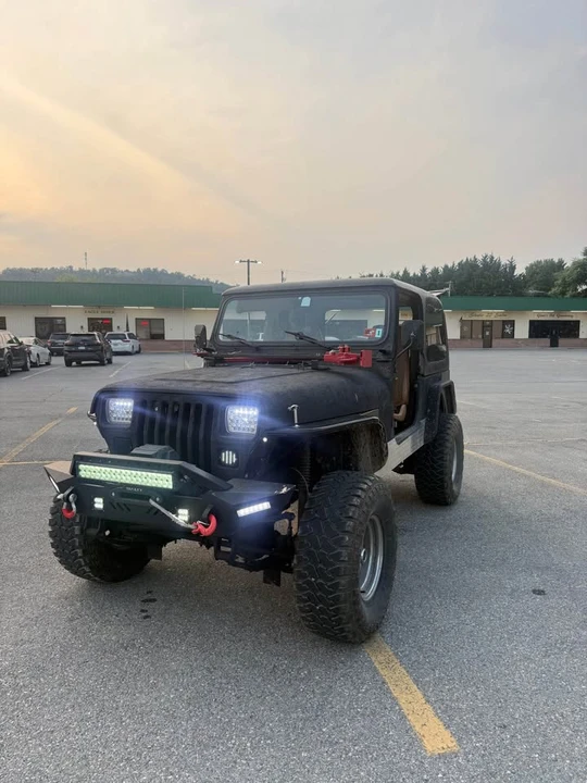 1987 Jeep YJ Wrangler - Image 6 of 11