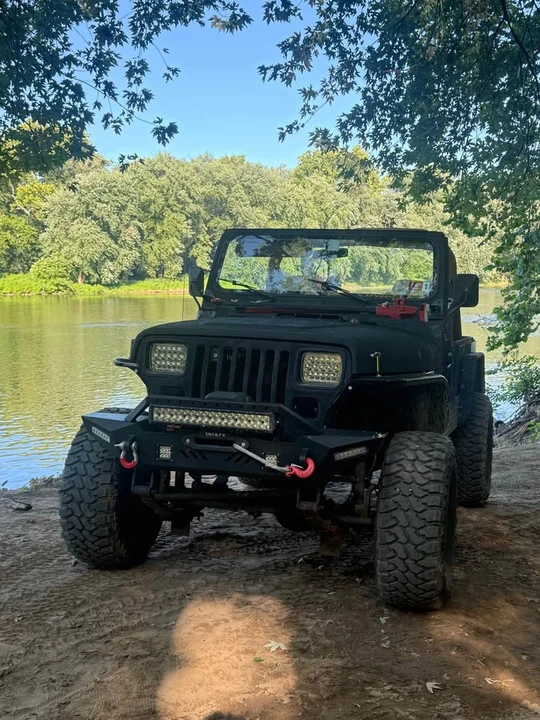1987 Jeep YJ Wrangler - Image 2 of 11