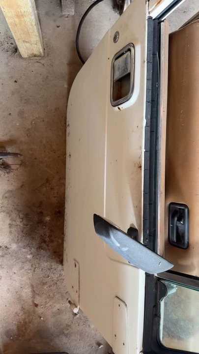 1987 Jeep YJ Wrangler - Image 5 of 5