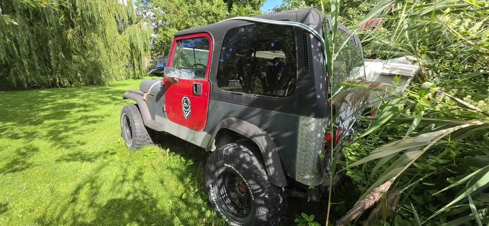 1987 Jeep YJ Wrangler - Image 10 of 19