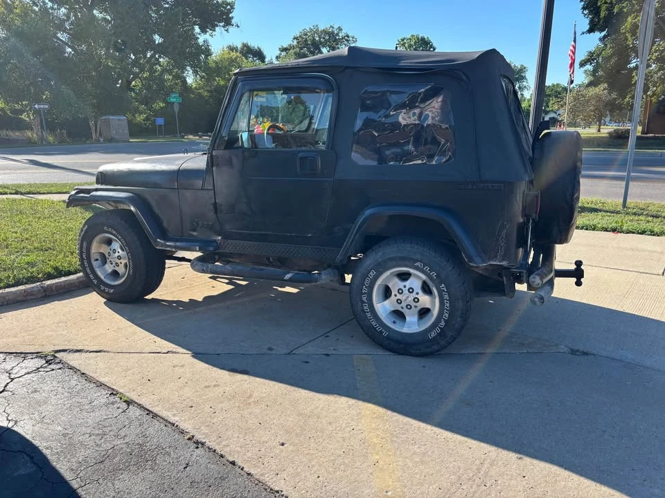 1987 Jeep YJ Wrangler - Image 3 of 6
