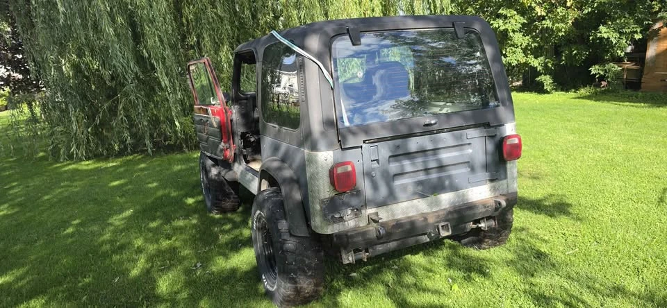 1987 Jeep YJ Wrangler - Image 11 of 19