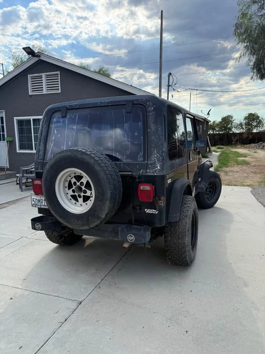 1987 Jeep YJ Wrangler - Image 4 of 7