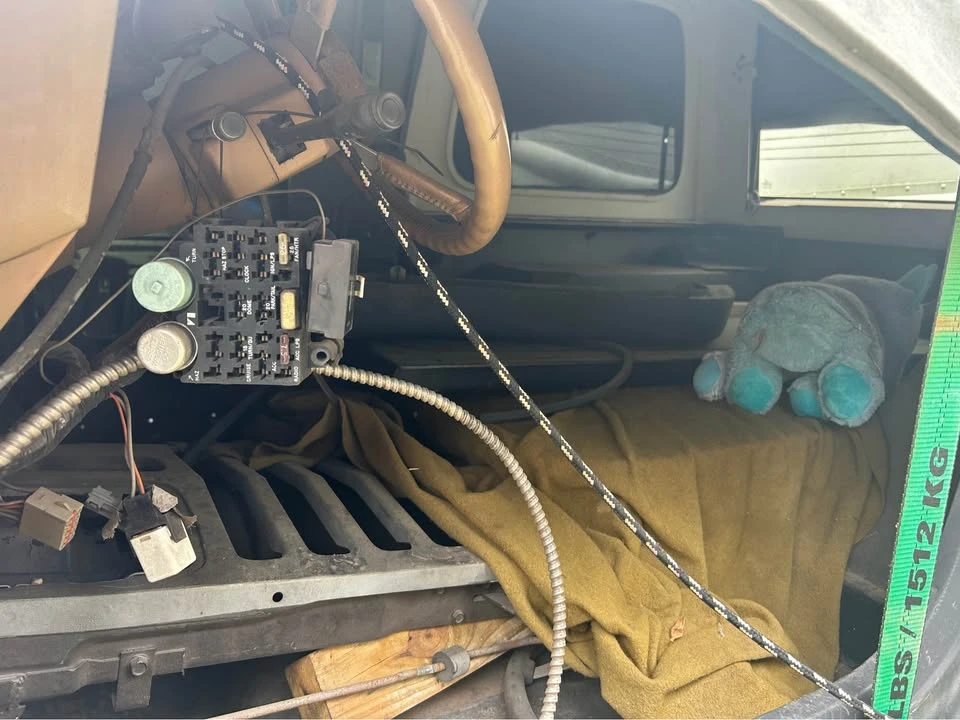 1987 Jeep YJ Wrangler - Image 5 of 6
