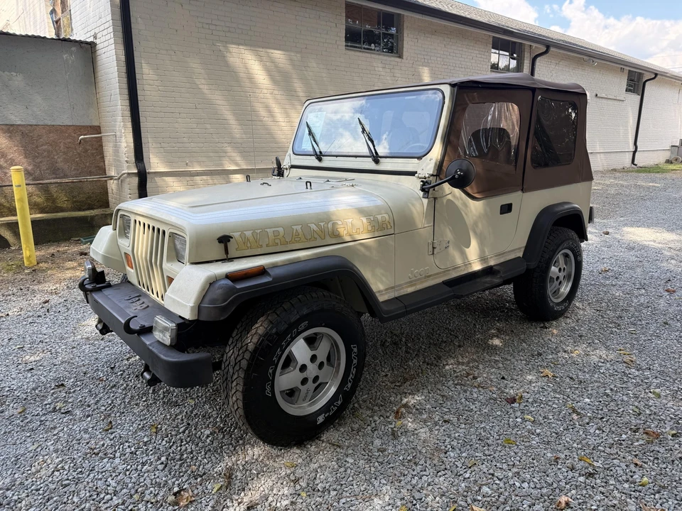 1987 Jeep YJ Wrangler - Image 2 of 31