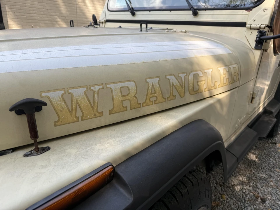 1987 Jeep YJ Wrangler - Image 19 of 31
