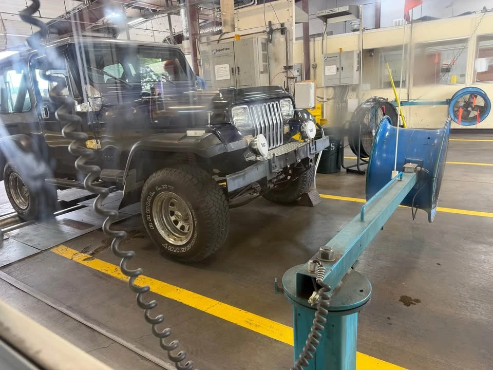 1987 Jeep YJ Wrangler - Image 7 of 7