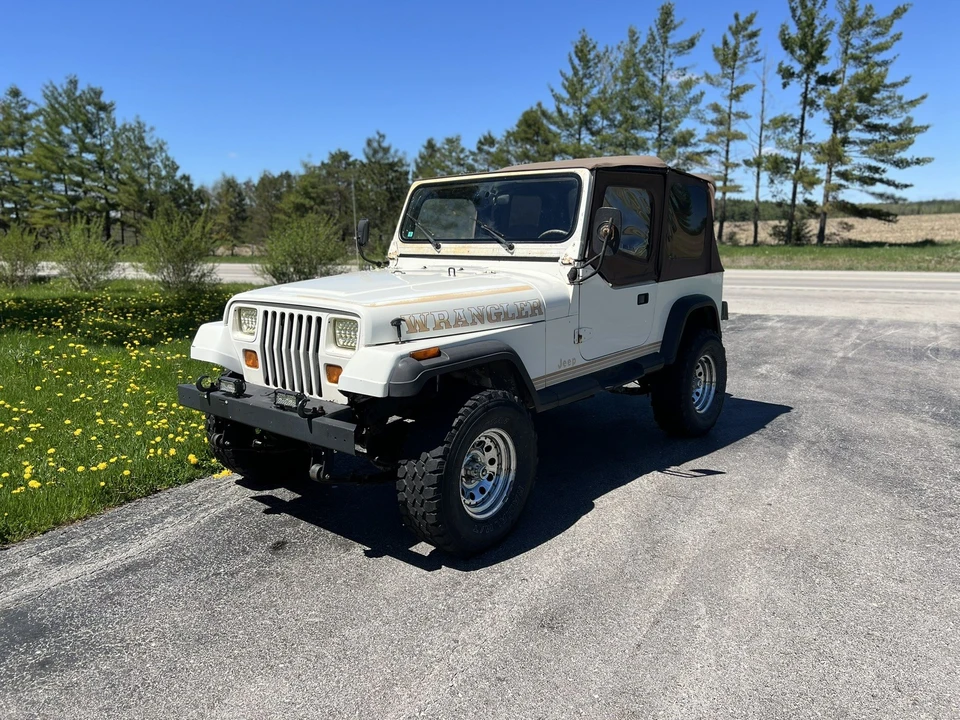 1987 Jeep YJ Wrangler - Image 10 of 29