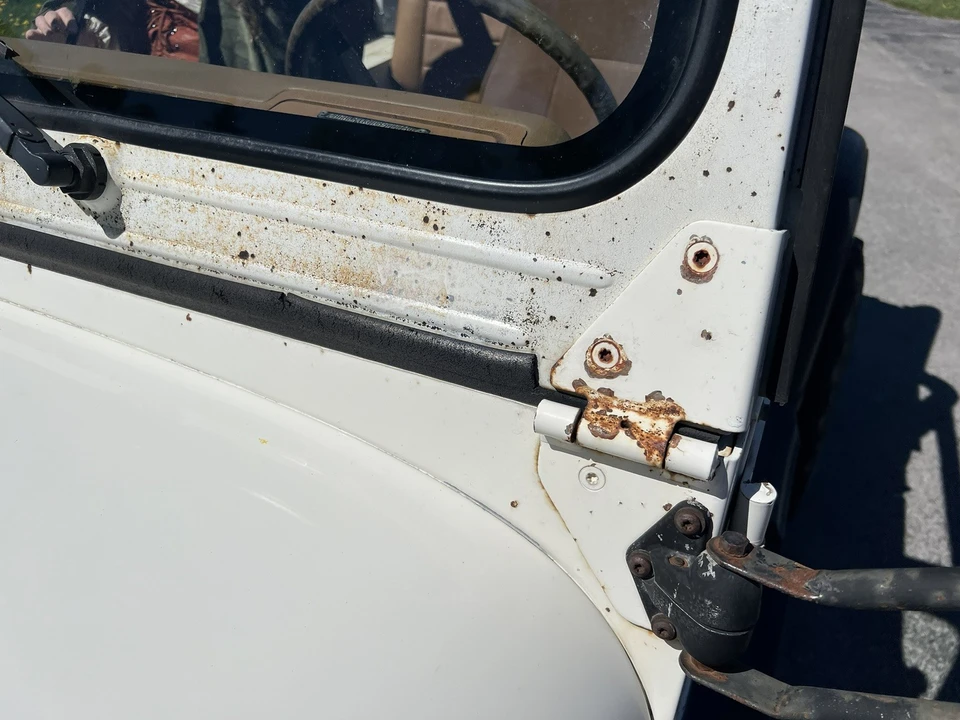 1987 Jeep YJ Wrangler - Image 19 of 29