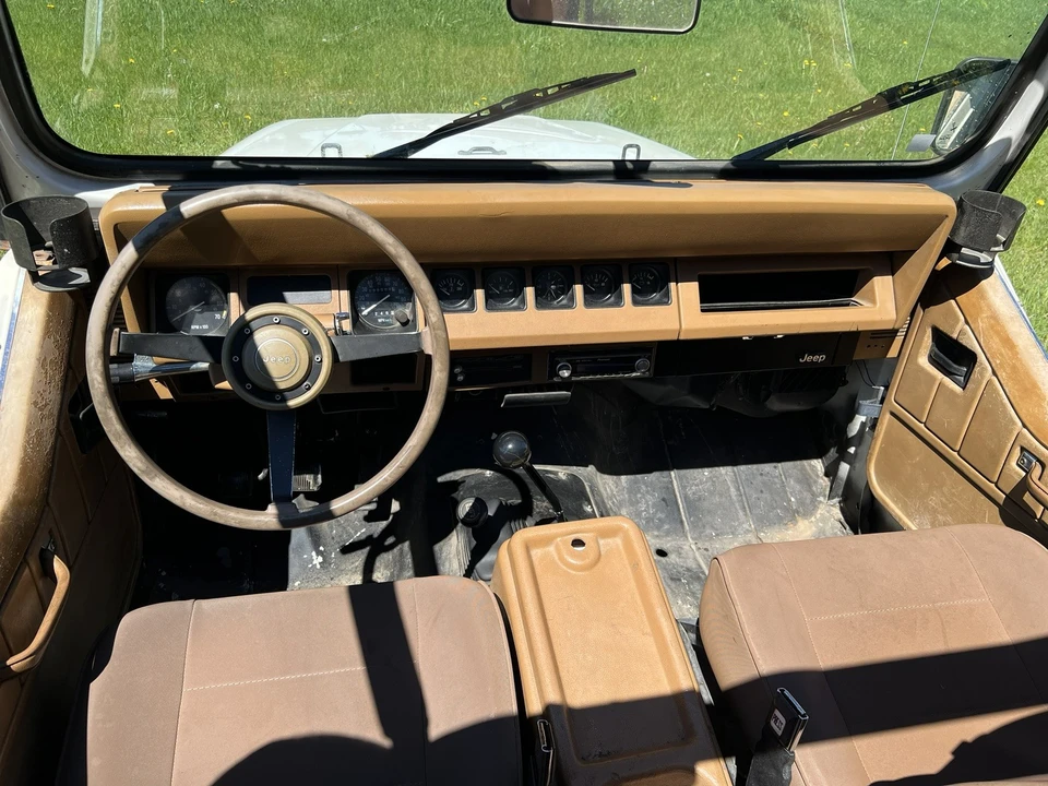 1987 Jeep YJ Wrangler - Image 17 of 29
