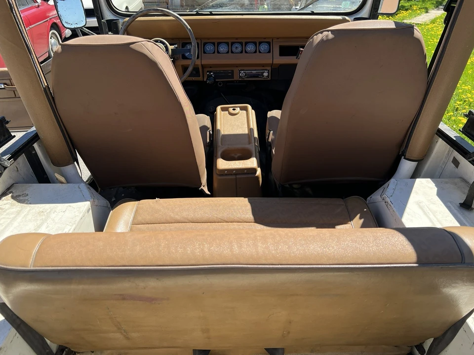 1987 Jeep YJ Wrangler - Image 16 of 29